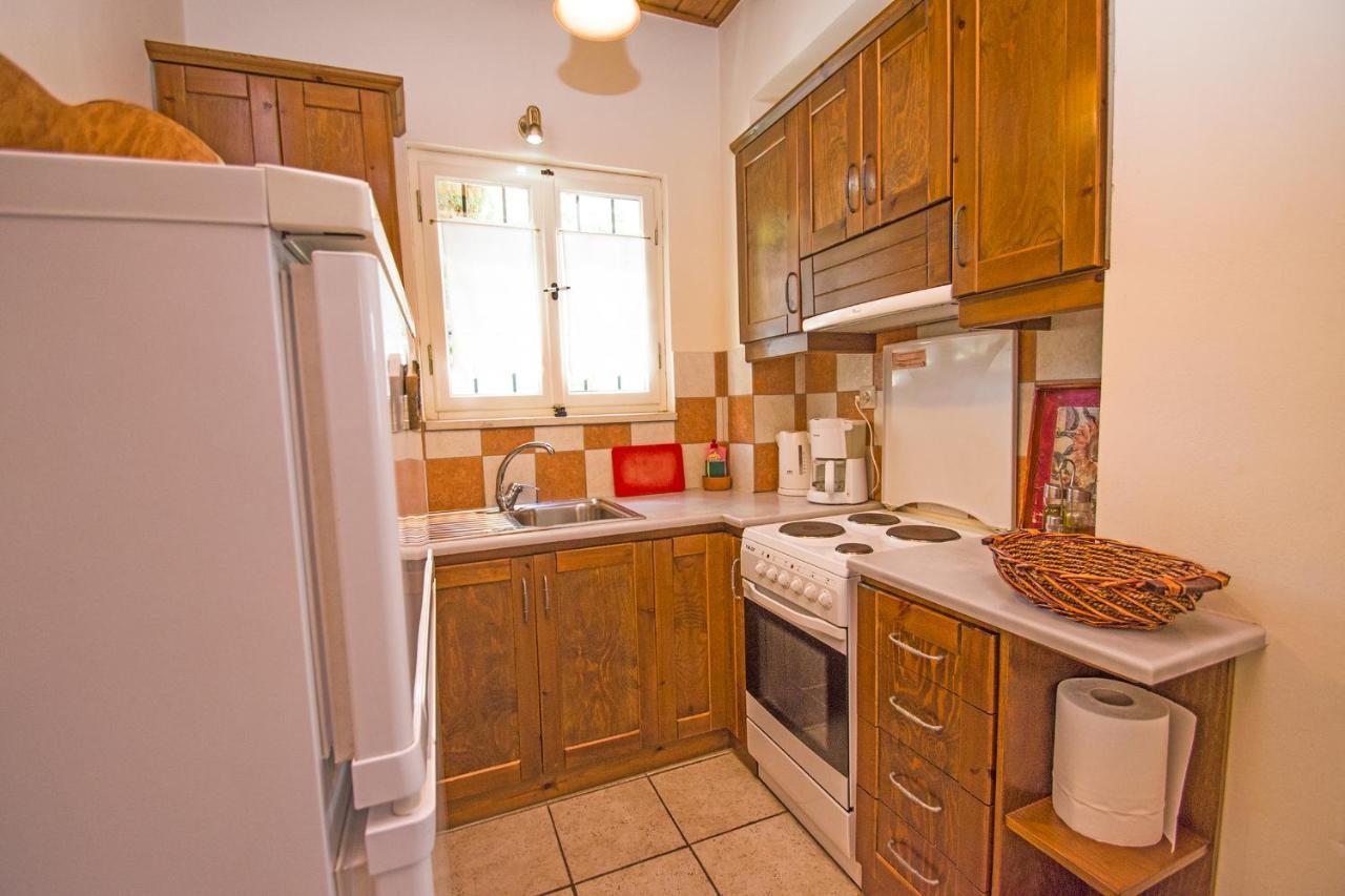 Helianthos Villas Douliana 외부 사진