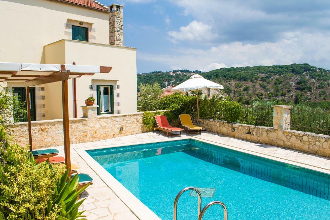 Helianthos Villas Douliana 외부 사진